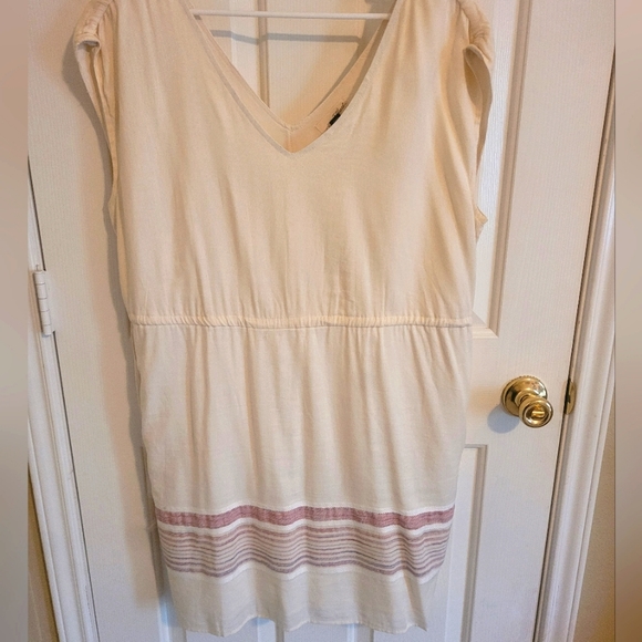 Universal Thread  dress, beige w/red brick lines at bottom. Cinch waist. Size L. - Picture 3 of 5